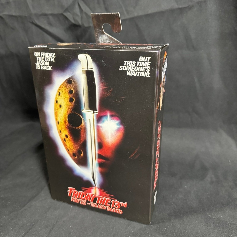 Friday the 13th - 7" Scale Action Figure - Ultimate Part 7 (New Blood) Jason - Picture 6 of 9
